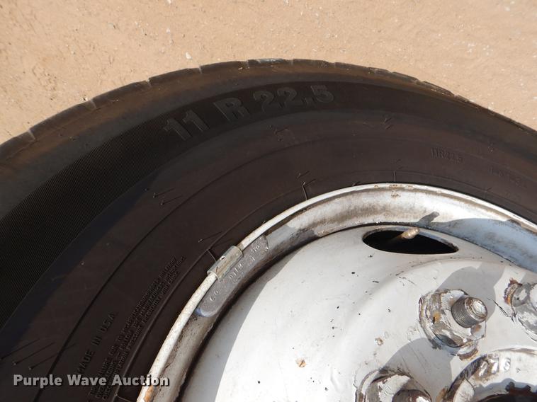 image for item EK9746 1991 International 4700 dump truck