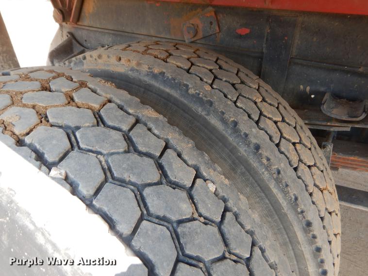 image for item EK9746 1991 International 4700 dump truck