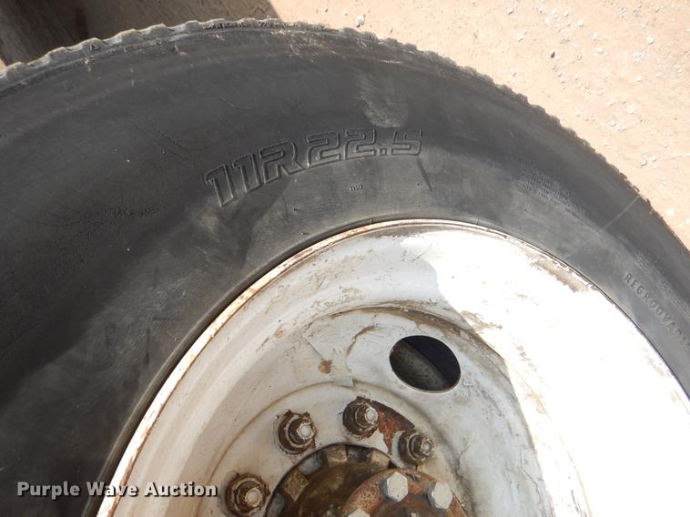 image for item EK9746 1991 International 4700 dump truck