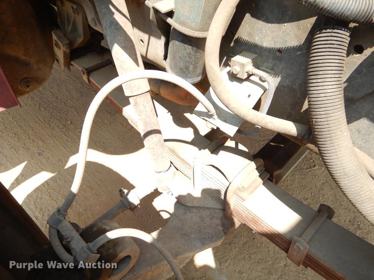 image for item EK9746 1991 International 4700 dump truck