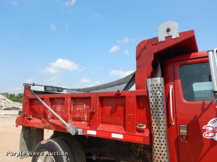 image for item EK9746 1991 International 4700 dump truck