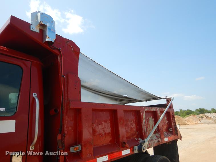 image for item EK9746 1991 International 4700 dump truck