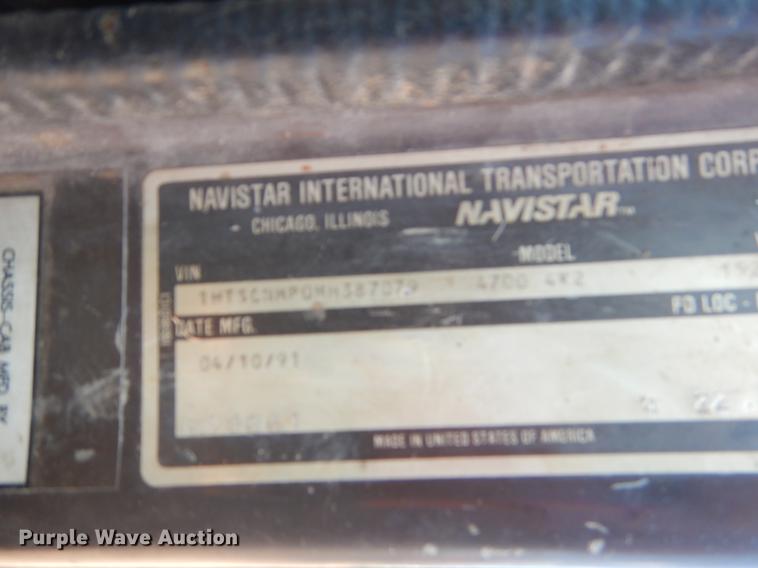 image for item EK9746 1991 International 4700 dump truck