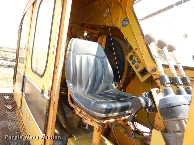 image for item EK9748 American 4210 crane