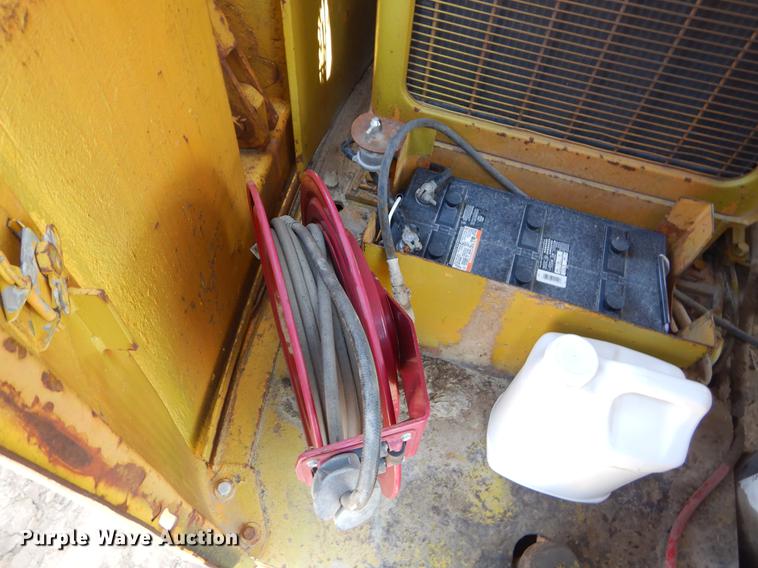 image for item EK9748 American 4210 crane