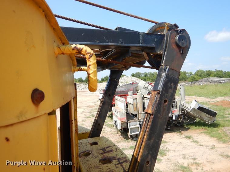 image for item EK9748 American 4210 crane
