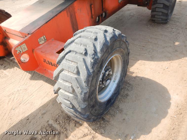 image for item EK9749 2009 JLG 400S boom lift