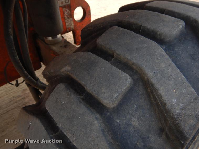 image for item EK9749 2009 JLG 400S boom lift