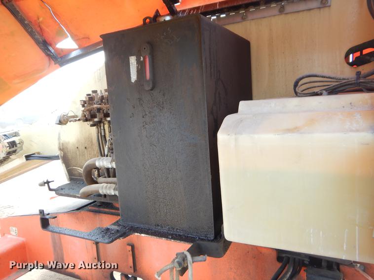 image for item EK9749 2009 JLG 400S boom lift