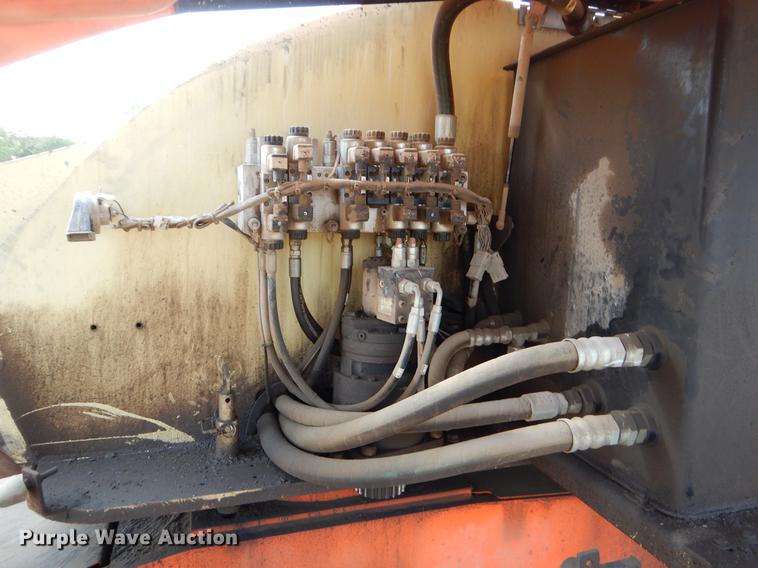 image for item EK9749 2009 JLG 400S boom lift