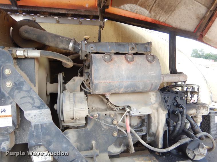 image for item EK9749 2009 JLG 400S boom lift