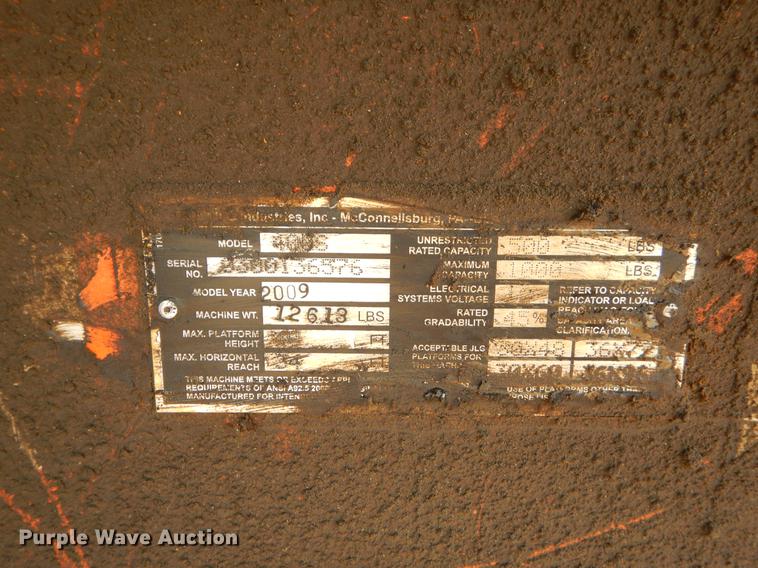 image for item EK9749 2009 JLG 400S boom lift