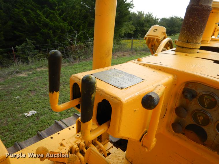 image for item EO9500 Caterpillar D7 dozer
