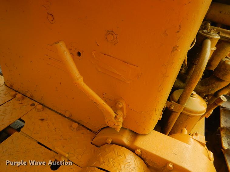 image for item EO9500 Caterpillar D7 dozer