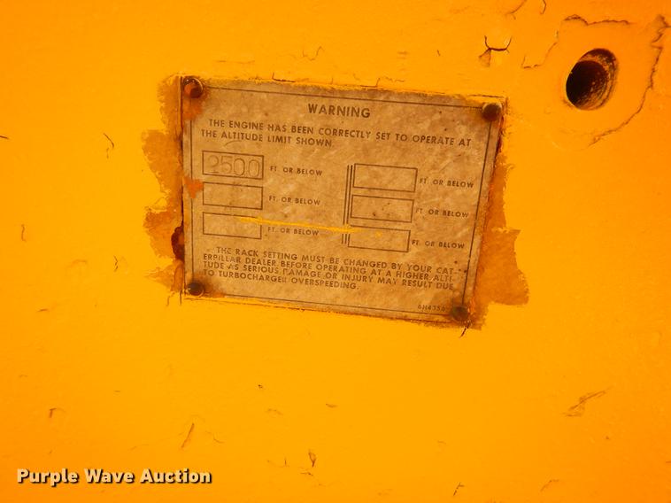 image for item EO9500 Caterpillar D7 dozer