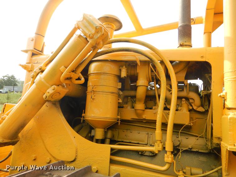image for item EO9500 Caterpillar D7 dozer