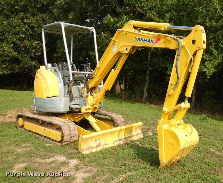 image for item EO9501 Yanmar VIO35-2 mini excavator