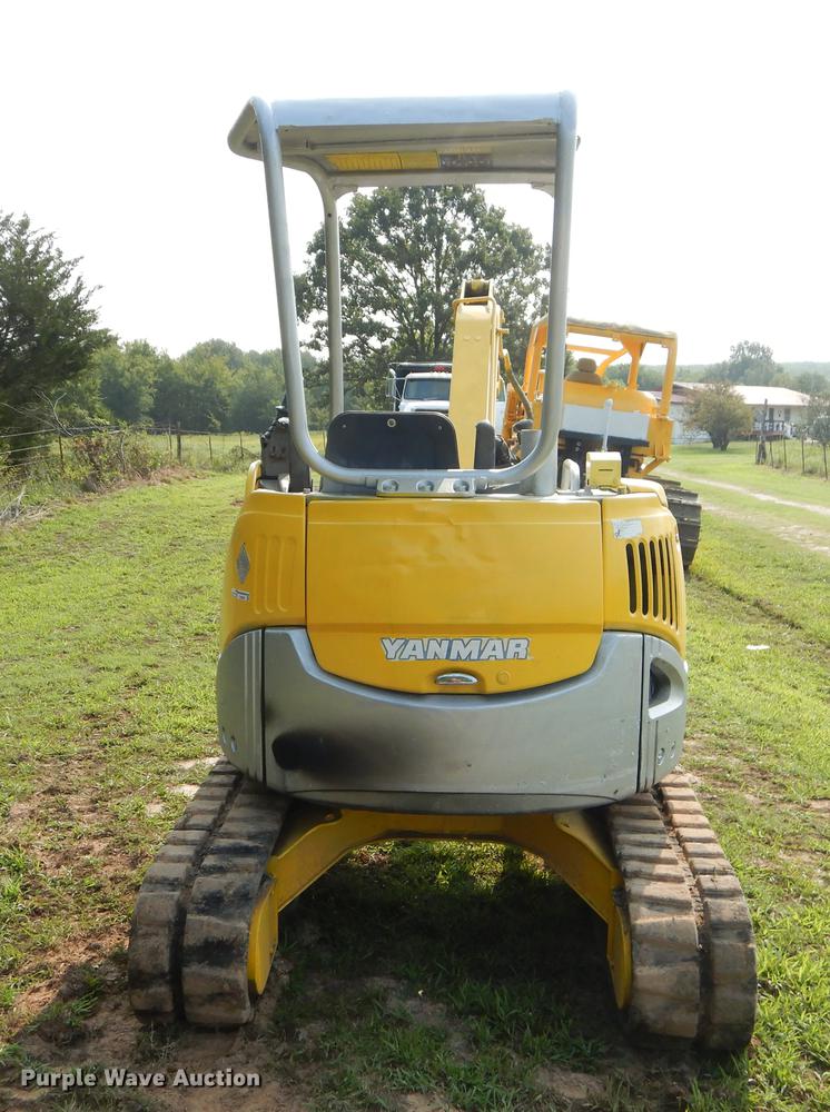 image for item EO9501 Yanmar VIO35-2 mini excavator