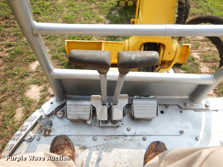 image for item EO9501 Yanmar VIO35-2 mini excavator