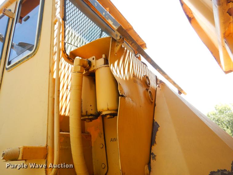 image for item EO9507 Bell haul truck