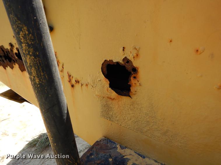 image for item EO9507 Bell haul truck