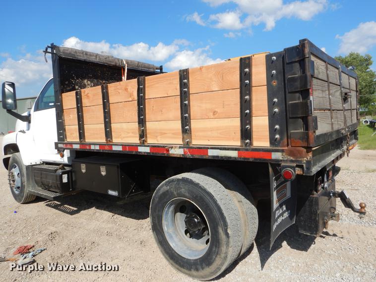 image for item EO9511 2007 GMC C7500 dump truck