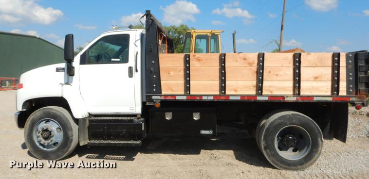 image for item EO9511 2007 GMC C7500 dump truck