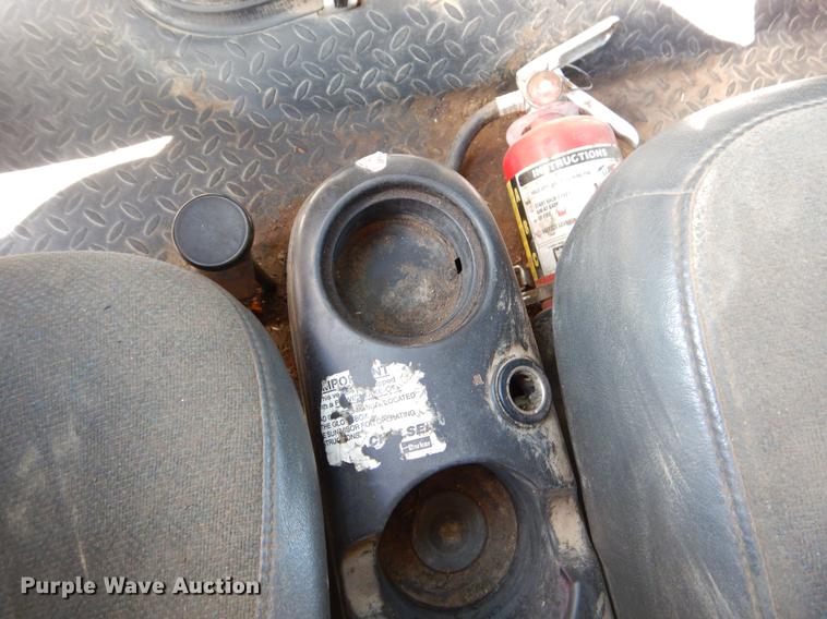 image for item EO9511 2007 GMC C7500 dump truck