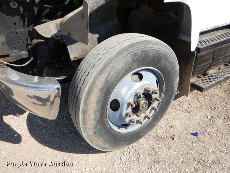 image for item EO9511 2007 GMC C7500 dump truck