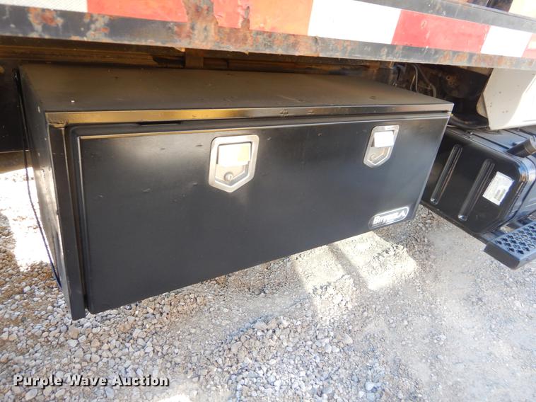 image for item EO9511 2007 GMC C7500 dump truck