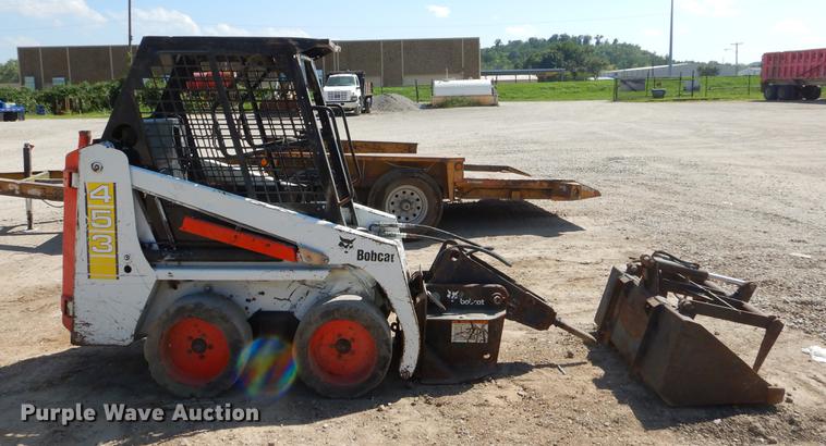 image for item EO9512 Bobcat 453 skid steer