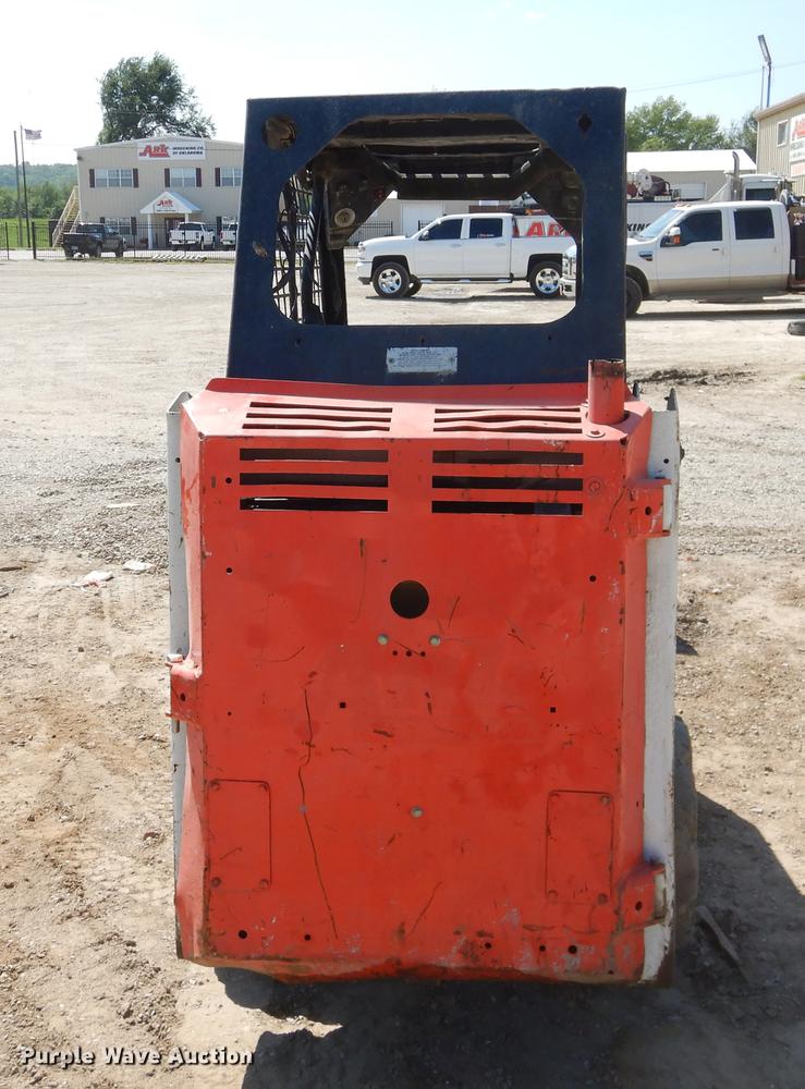 image for item EO9512 Bobcat 453 skid steer