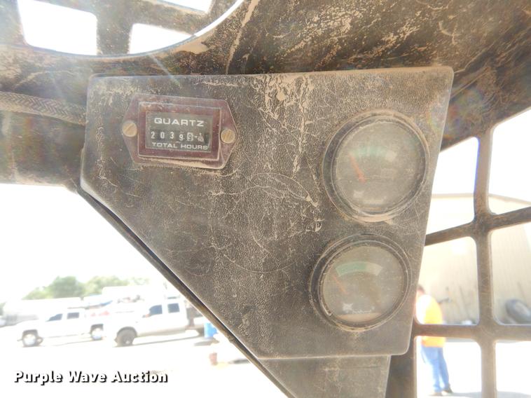 image for item EO9512 Bobcat 453 skid steer