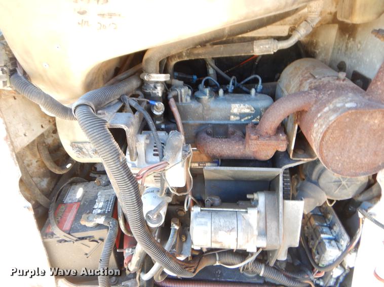 image for item EO9512 Bobcat 453 skid steer