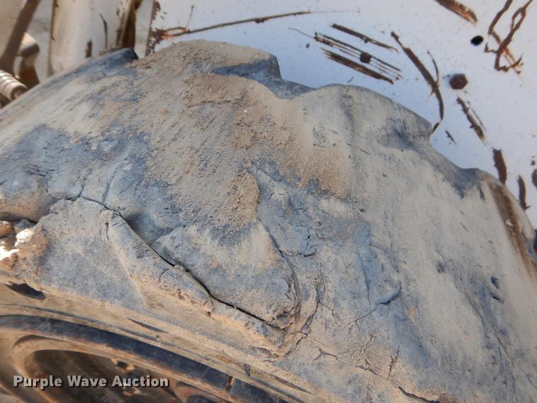 image for item EO9514 2004 Bobcat S175 skid steer