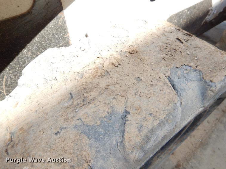 image for item EO9514 2004 Bobcat S175 skid steer