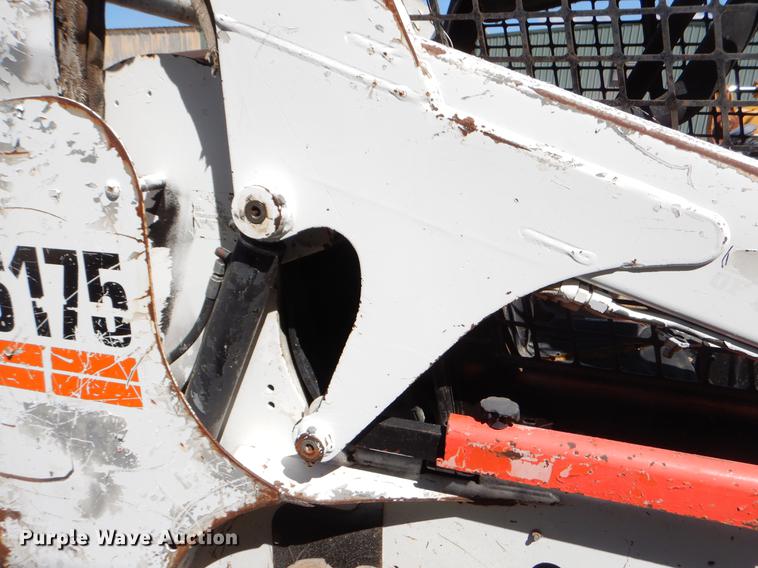 image for item EO9514 2004 Bobcat S175 skid steer