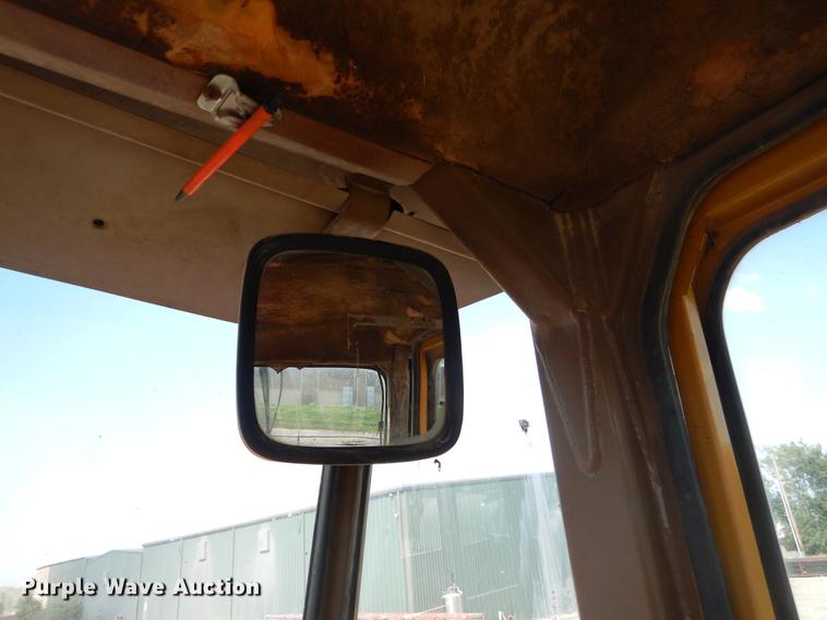 image for item EO9515 1988 Caterpillar IT18B wheel loader