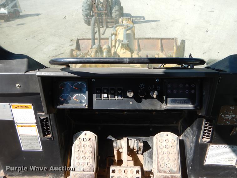 image for item EO9516 1993 Caterpillar 963C track loader