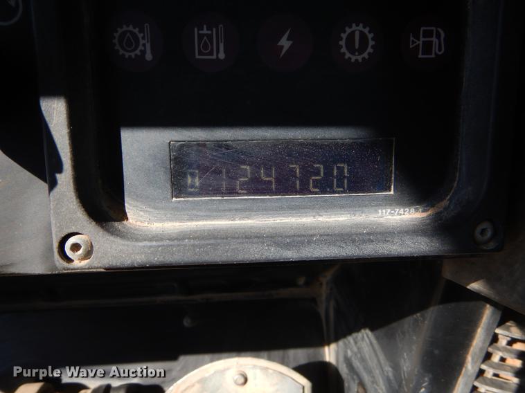 image for item EO9516 1993 Caterpillar 963C track loader