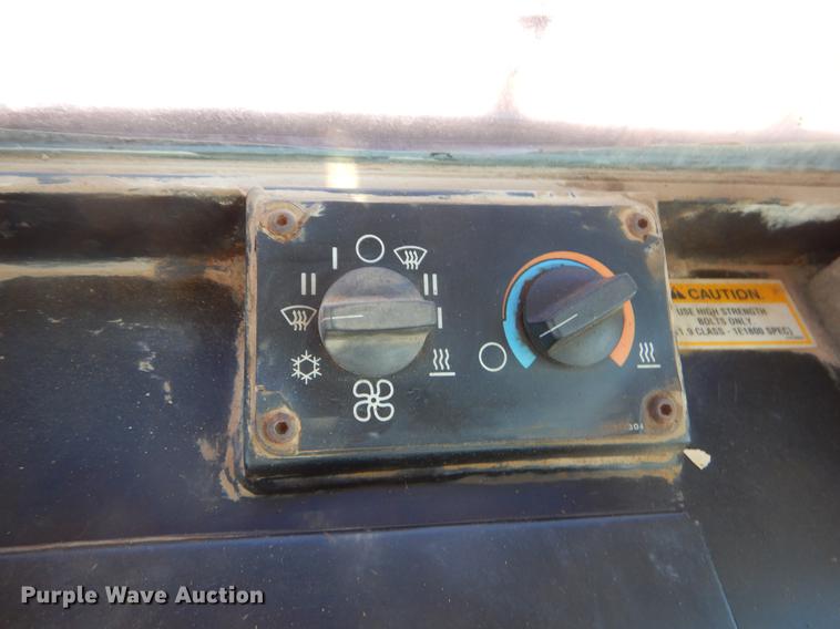 image for item EO9516 1993 Caterpillar 963C track loader