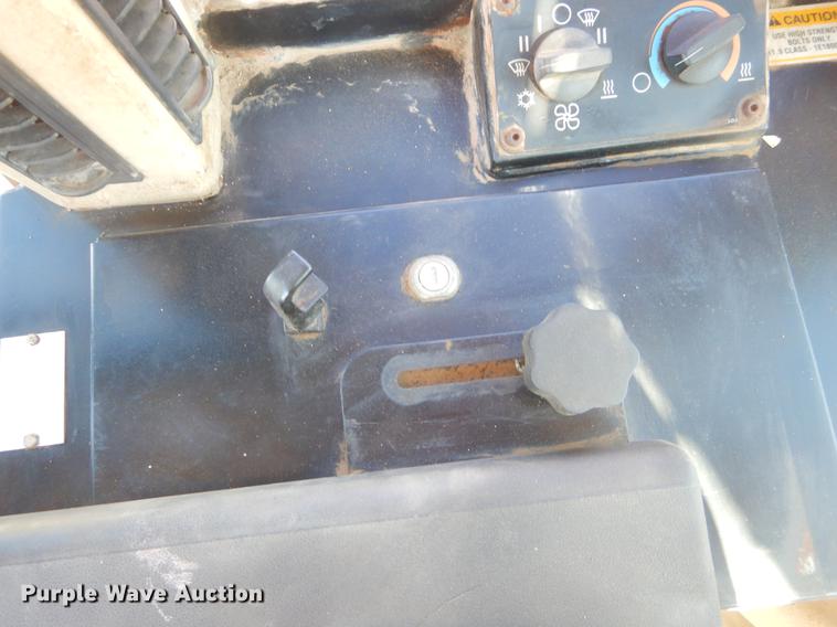 image for item EO9516 1993 Caterpillar 963C track loader