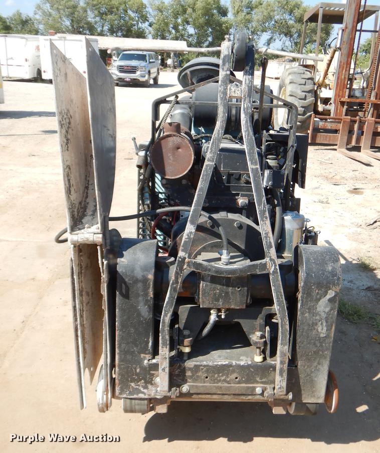 image for item EO9517 2005 Target Pro 66 concrete saw