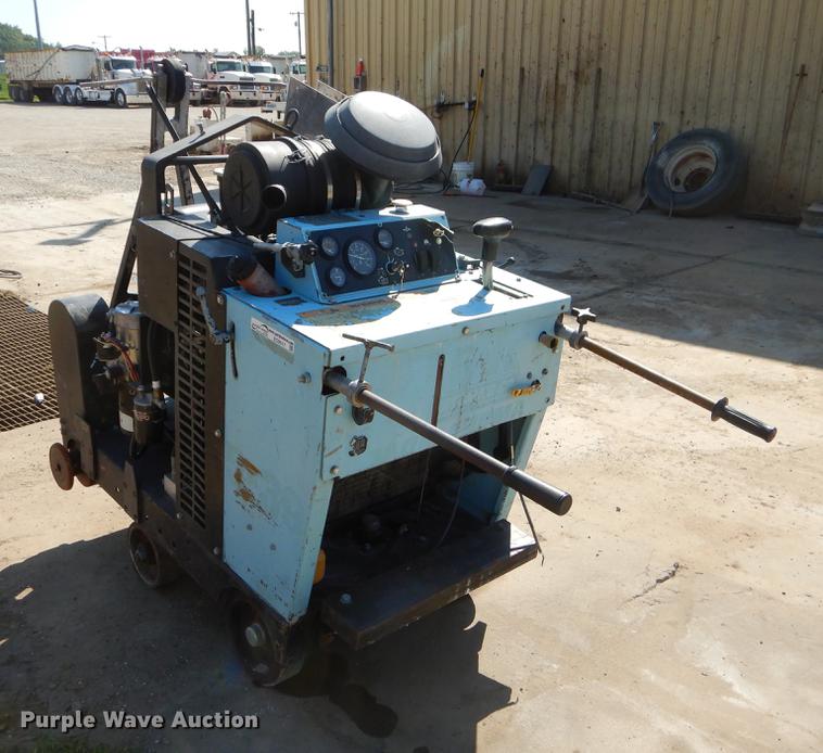 image for item EO9517 2005 Target Pro 66 concrete saw