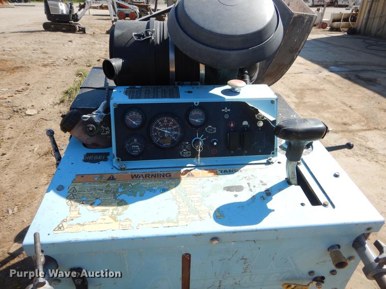 image for item EO9517 2005 Target Pro 66 concrete saw