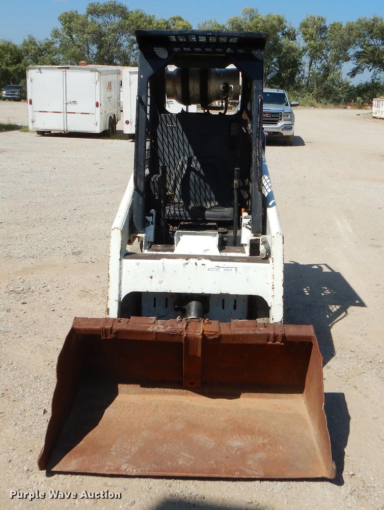 image for item EO9519 1997 Bobcat 450 skid steer