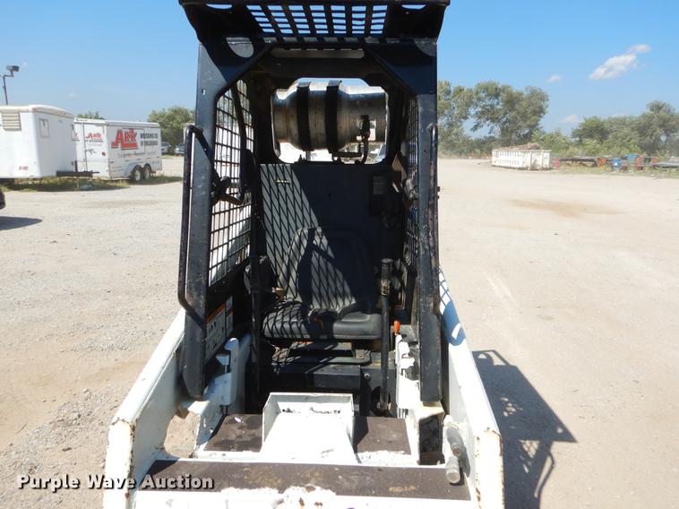 image for item EO9519 1997 Bobcat 450 skid steer