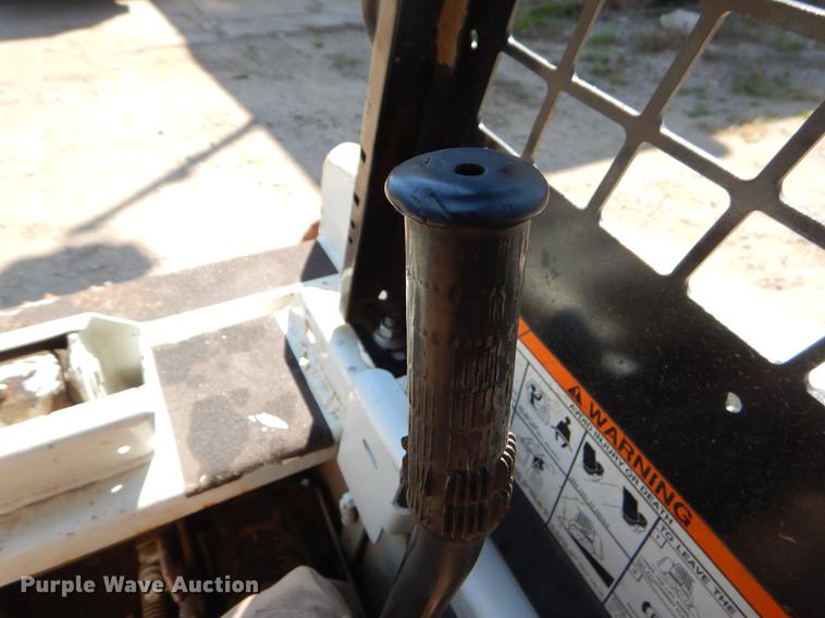 image for item EO9519 1997 Bobcat 450 skid steer