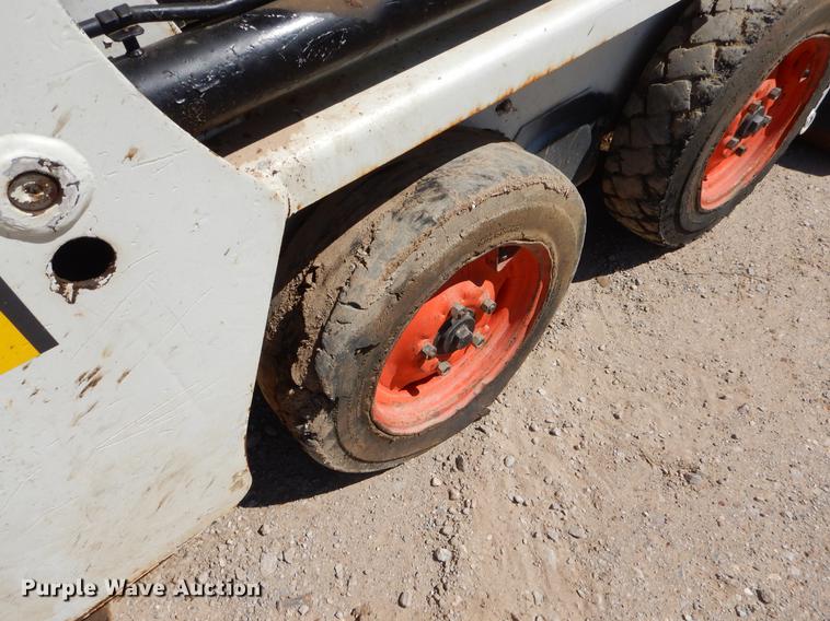 image for item EO9519 1997 Bobcat 450 skid steer
