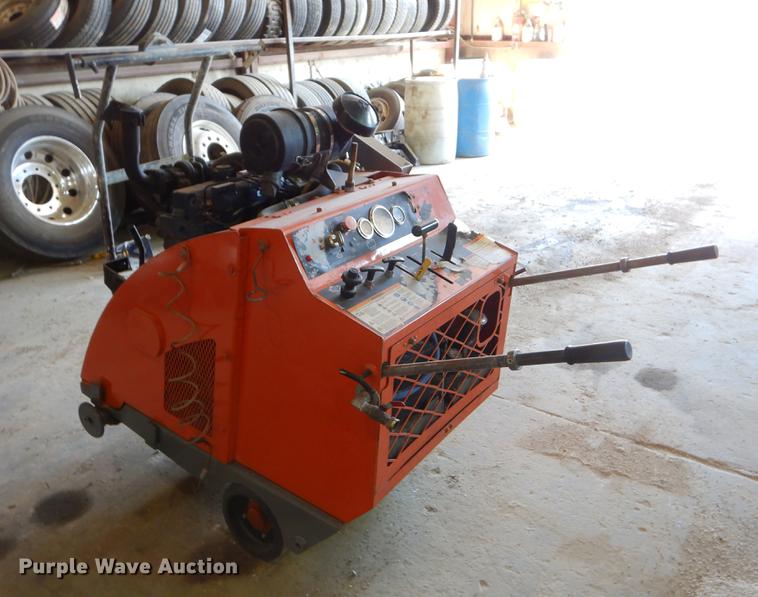 image for item EO9520 2012 Husqvarna FS6100 concrete saw